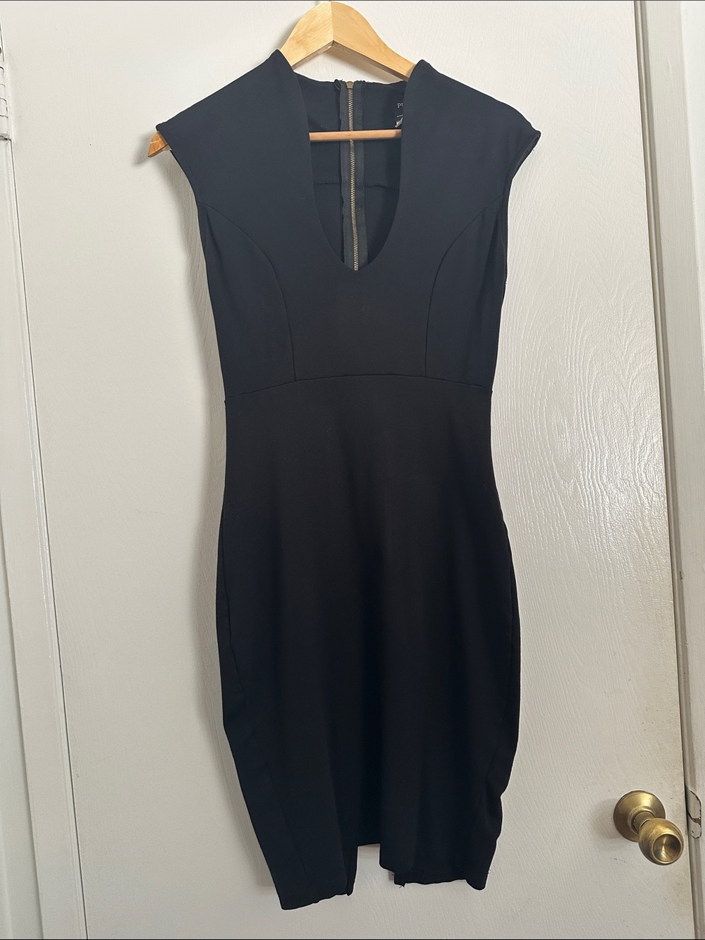 Black dramatic sculptural collar V-neck fitted Dress